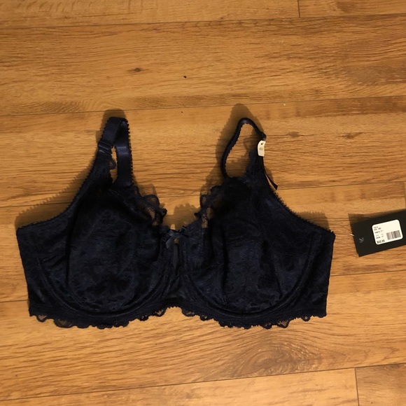 Navy lace bra - Picture 2 of 3